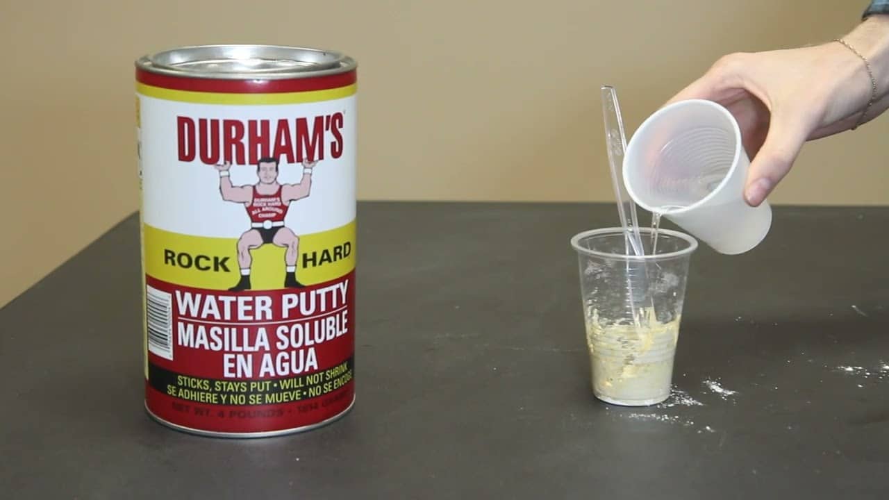 How Long Does Wood Filler Last? Durham's Rock Hard Water Putty